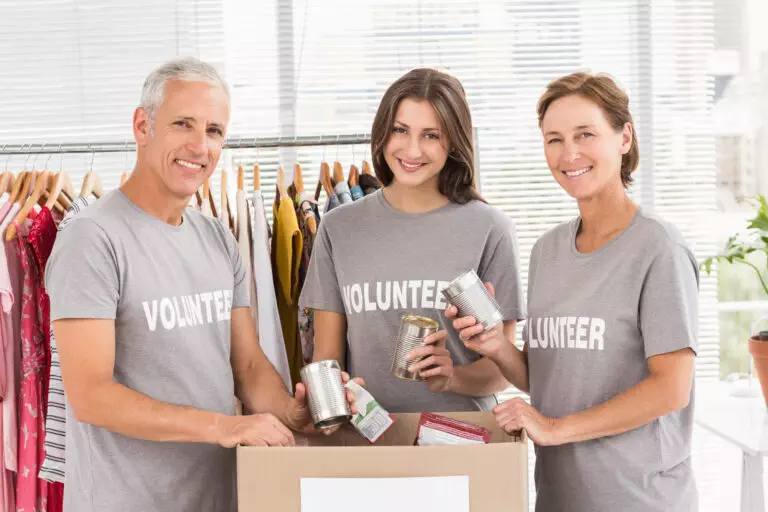 5 Ways to Build a Rockstar Volunteer Base with Quality Communications